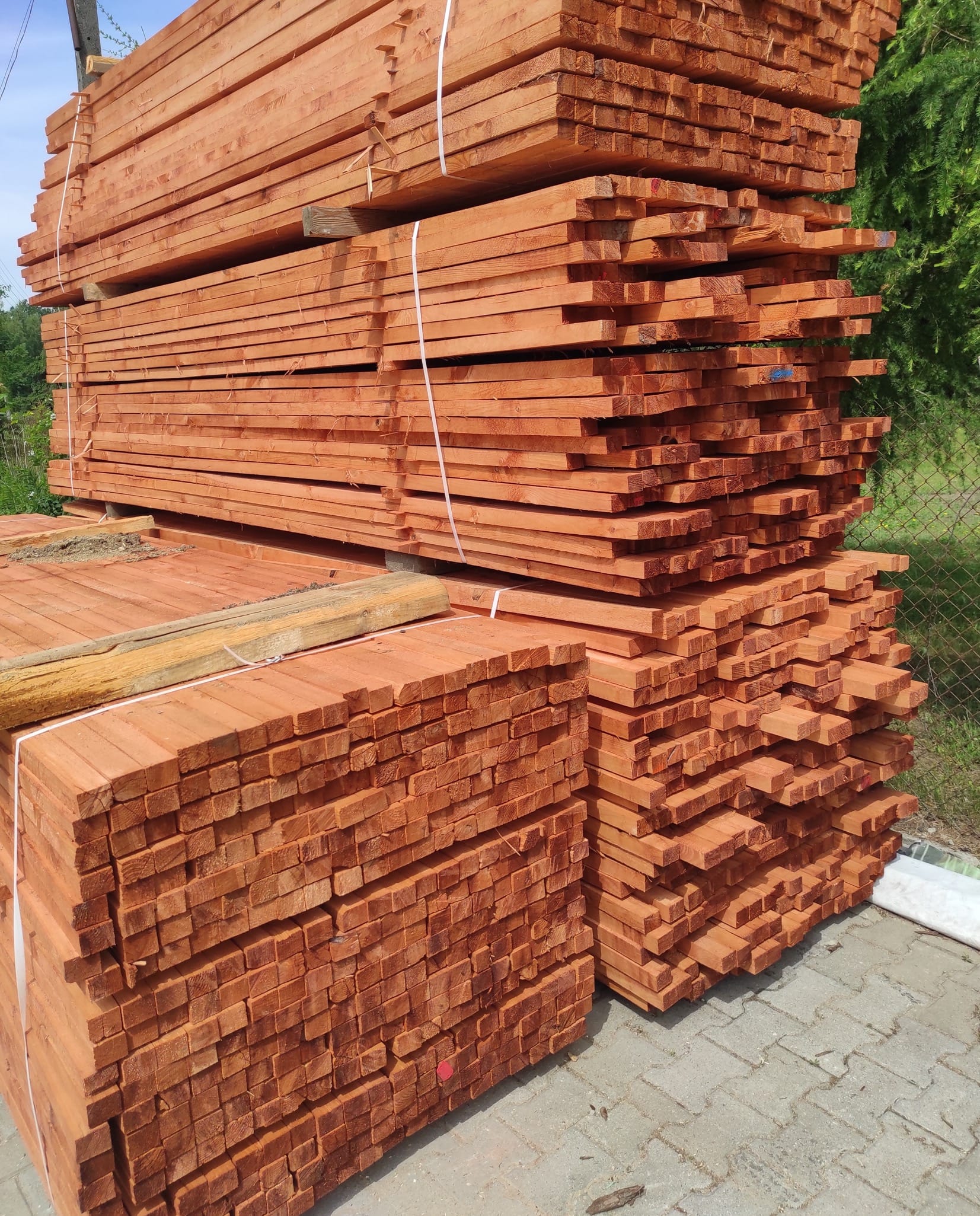 Drewno konstrukcyjne 'Ciepło Drewna', Zalesie, woj. Mazowieckie - gotowe do dostawy pod wskazane miejscena terenie powiatu grodziskiego pruszkowskiego żyrardowskiego i piaseczyńskiego.